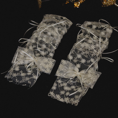 手作米色蕾丝蝴蝶结袖套手套