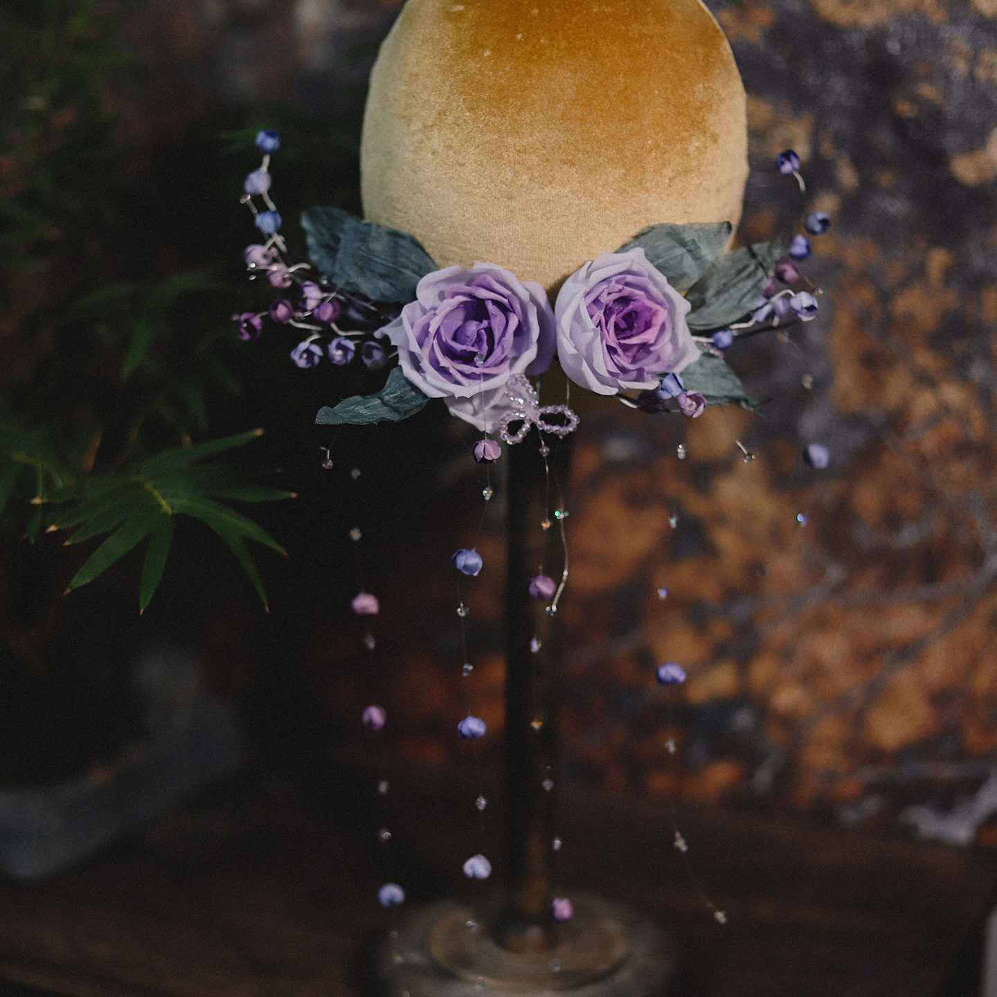 紫色花苞侧边流苏发夹