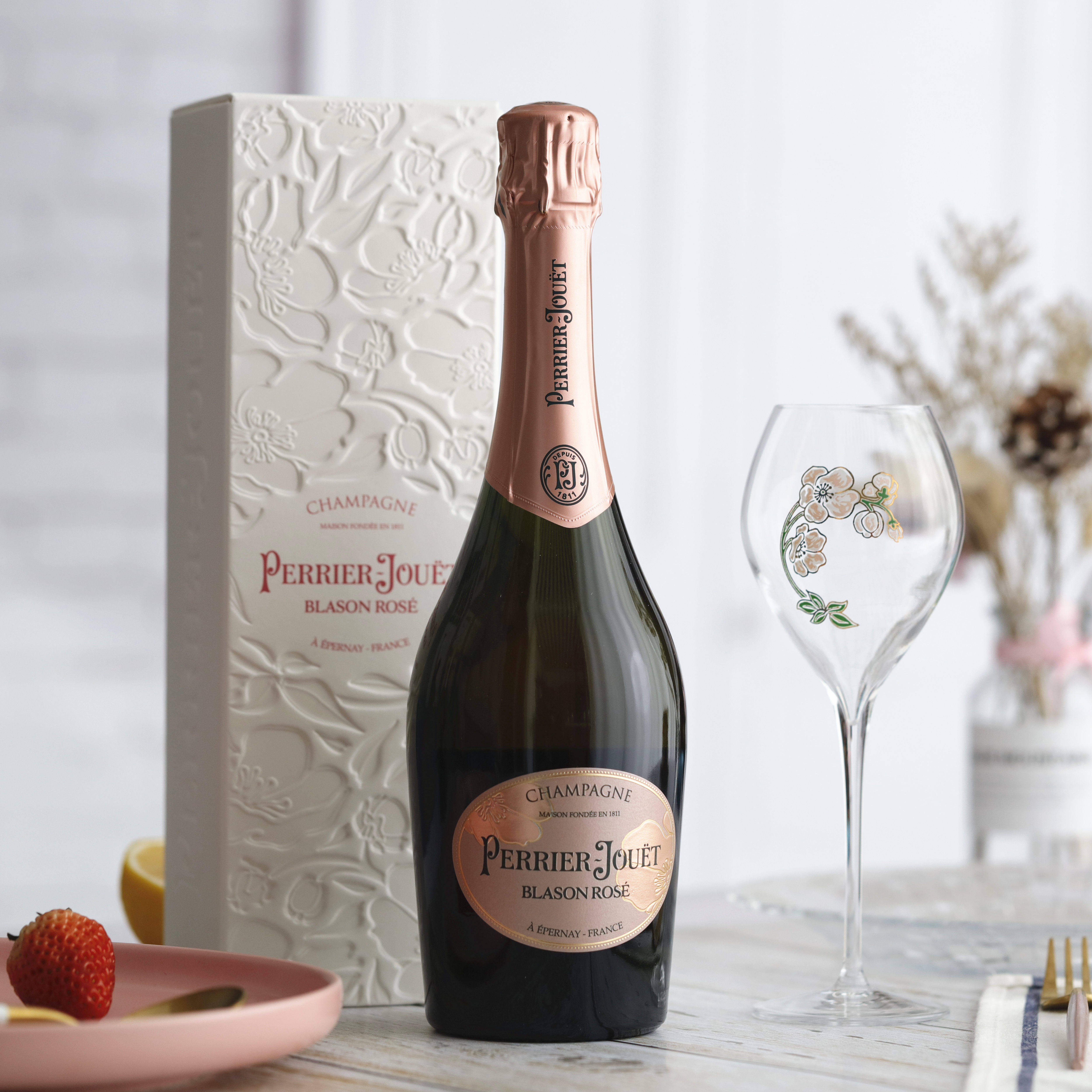 上海现货法国巴黎之花PerrierJouet香槟干型葡萄酒桃红酩悦起泡酒