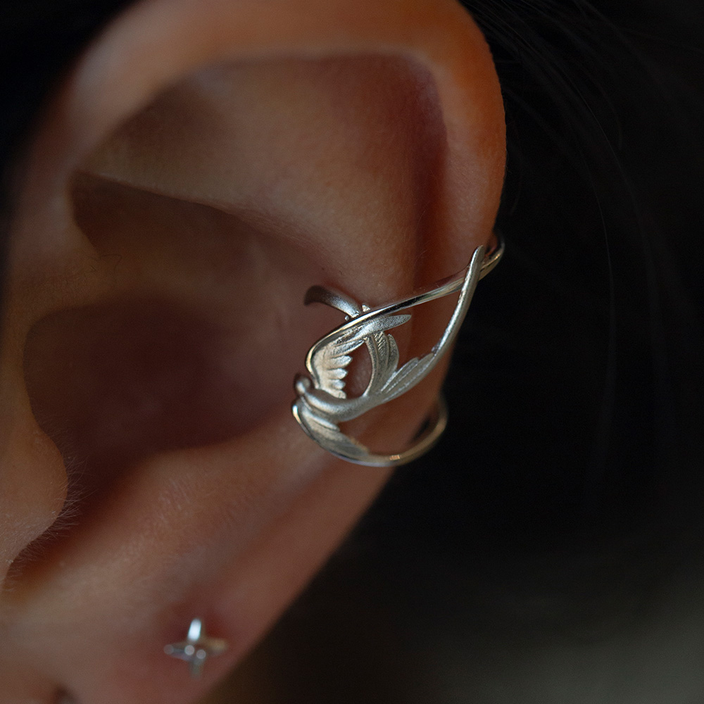 轻奢小众银燕子耳骨夹高级感原创