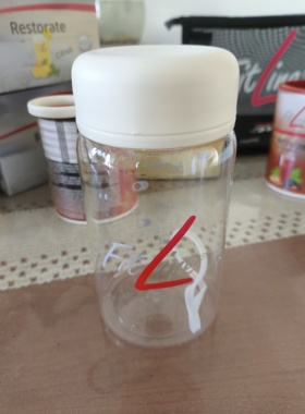 德国PM营养素食品级塑料摇摇杯FitLine款轻易携带水杯400ml刻度