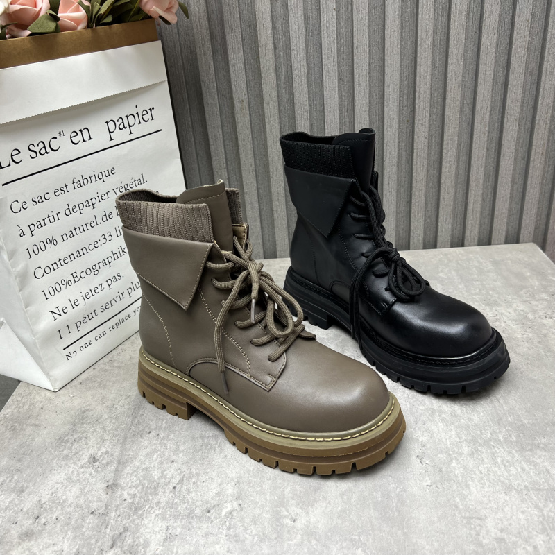 断码处理女靴2025秋冬季新款车缝线户外英伦风时尚百搭马丁靴单靴