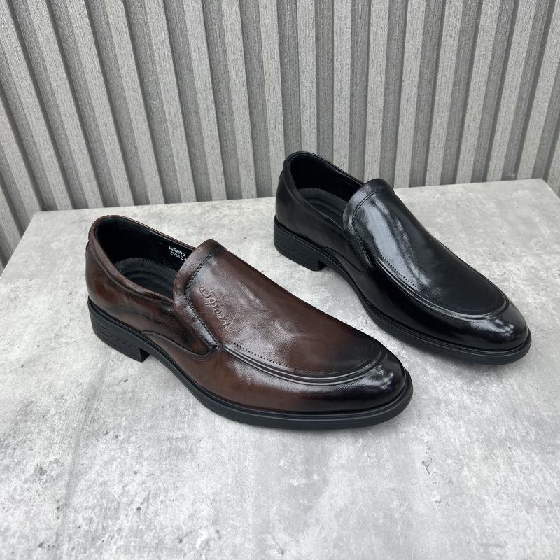 纯色深口圆头低跟套脚男士皮鞋