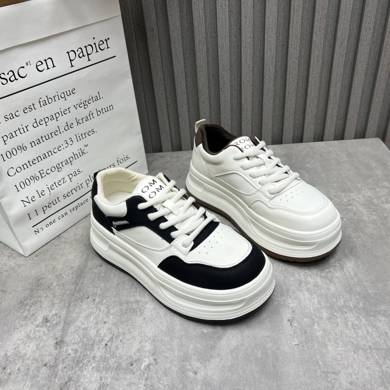 工厂断码处理真皮女鞋2025秋冬季新款厚底耐磨爆款绒里学院风板鞋