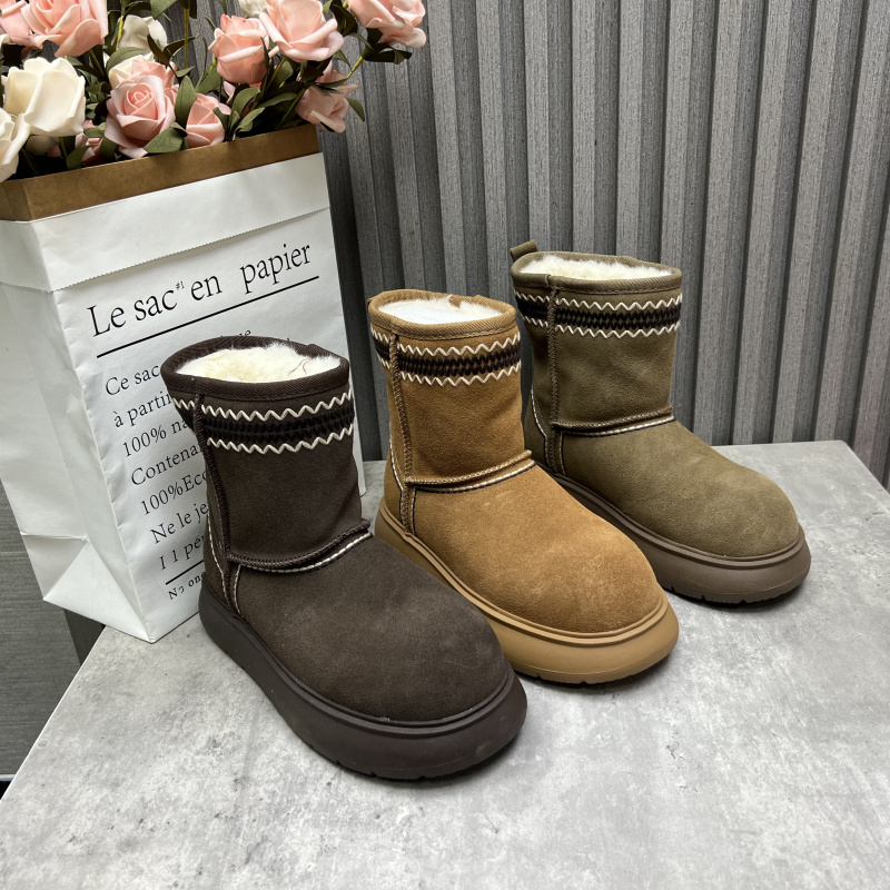 断码处理真皮女靴2025冬季新款户外时尚雪地靴厚底加绒保暖棉短靴