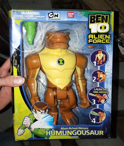 万代BEN10地球保卫者暴虎暴力神
