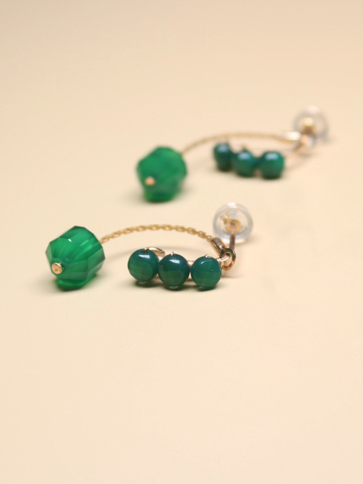 여성용 천연 녹색 마노 귀걸이 준보석 귀걸이 오리지널 디자인 귀걸이 고급 귀걸이 귀걸이 크리스탈 귀걸이