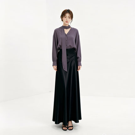 LILY LAN 黑色醋酸缎面半身裙女2026夏季长款高级光泽感垂感长裙