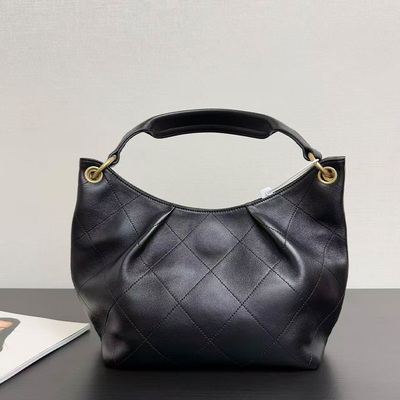 26c早春新款嬉皮包黑金牛皮女包