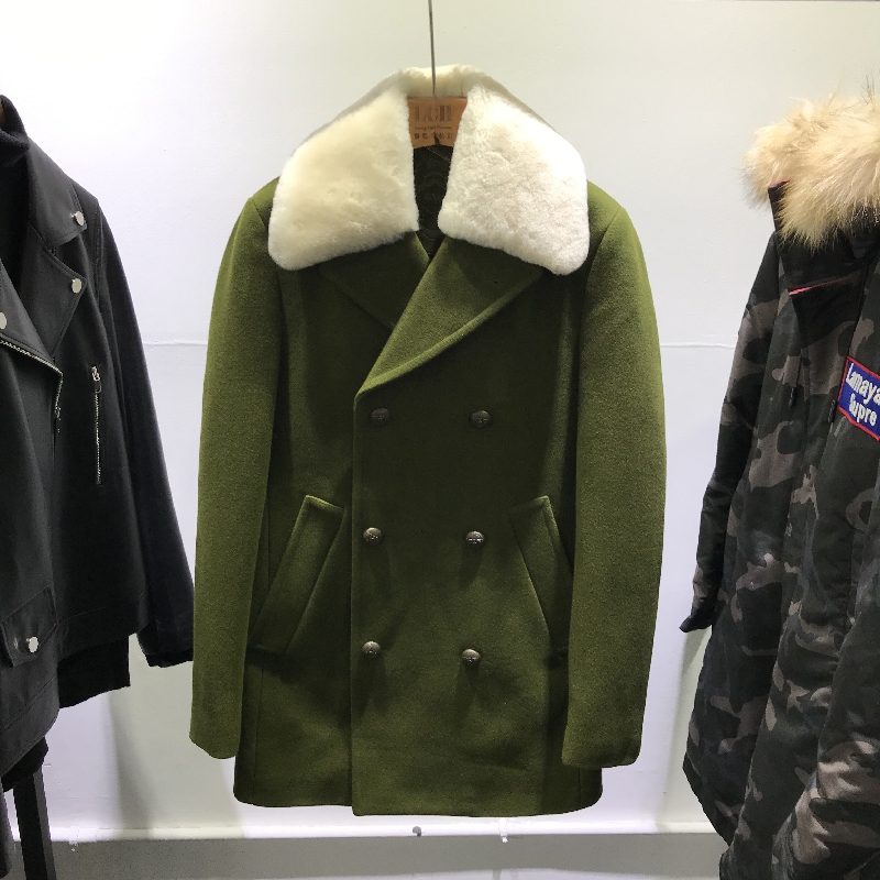 年终可脱卸羊羔毛领厚实呢子大衣