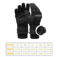 БК черный в зимнем стиле