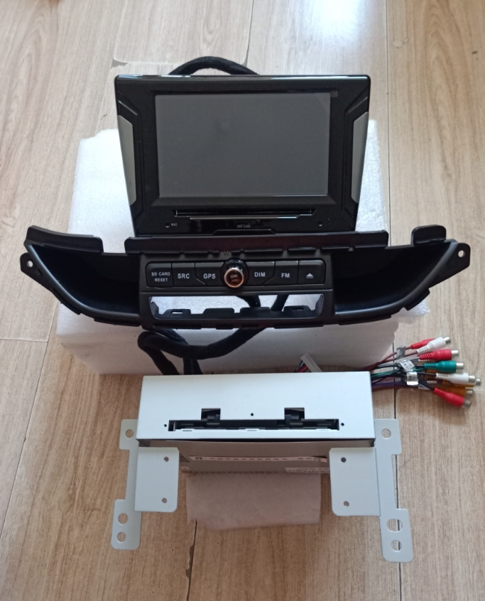 适用于15款别克英朗专车专用原车载dvd蓝牙导航gps一体机原厂风格