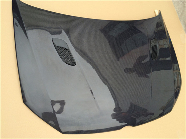 大众系列适用于 大众波罗改装碳纤维机盖 波罗碳纤维开孔机盖