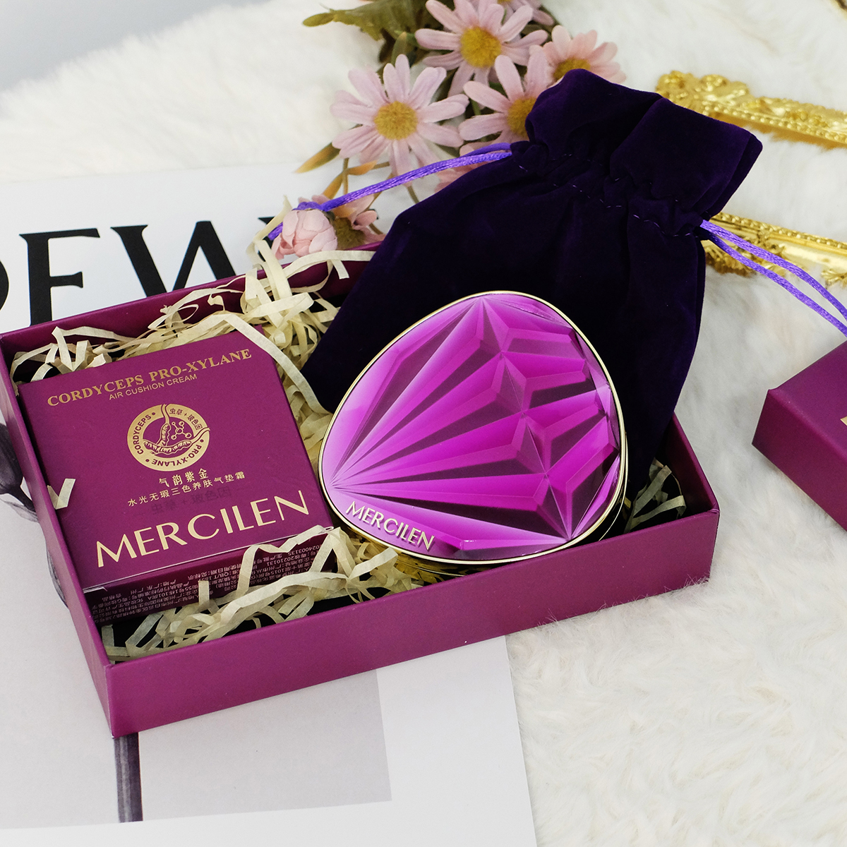 水光无瑕三色养肤气垫粉底霜轻薄遮瑕持久控油持妆不易脱妆女平价