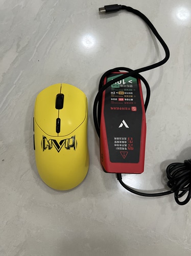 雷柏ESM662+vpr6底座套装 轻量化无线人体工学电竞游戏鼠标二手