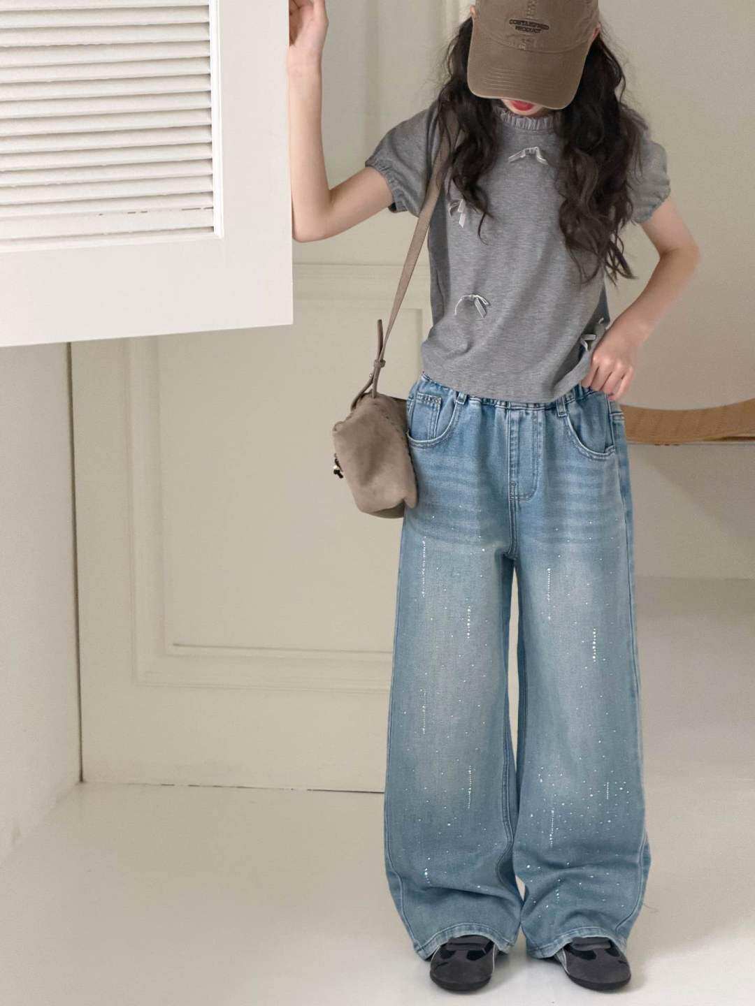 蜗牛2026夏季新款女童韩版休闲百搭牛仔裤亮钻薄款牛仔