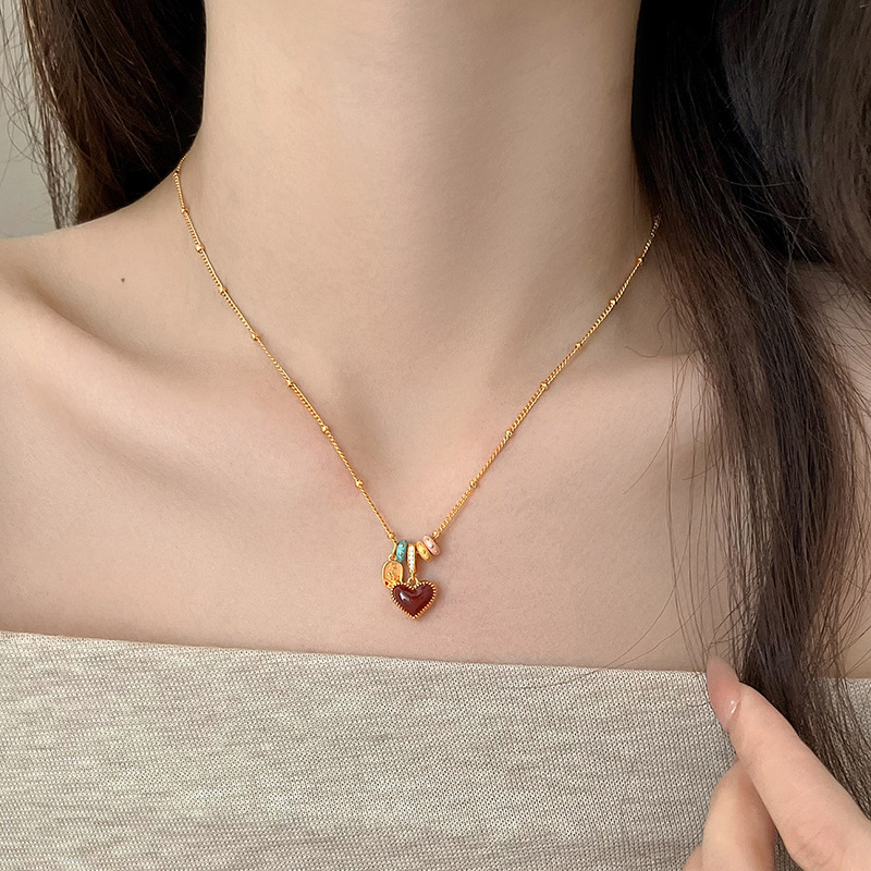 18k真金电镀滴油贝母爱心项链