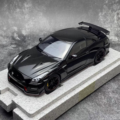 MH 原厂1:18日产尼桑GTR R35 Nissan 50周年版 合金模型 全开门