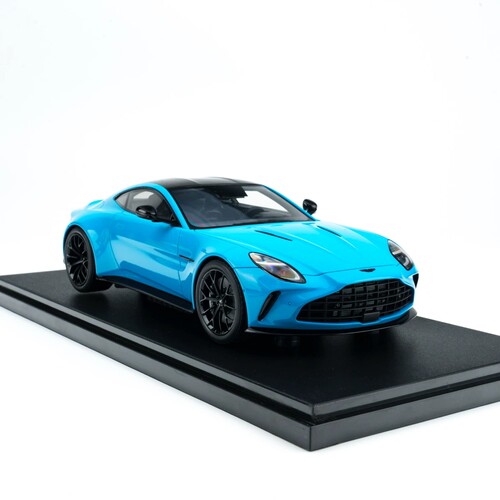 GTSPIRIT原厂 1:18 阿斯顿马丁vantage 天蓝色车模汽车模型