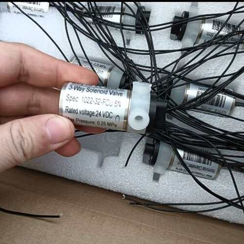 议价肯拓keyto三通电磁阀，型号1022-32未使用，可维修