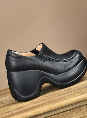 misili~10cm 一脚蹬坡跟单鞋2026秋季新款高跟鞋时尚厚底真皮女鞋