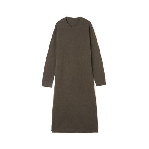 纯色套头长袖毛衣中裙