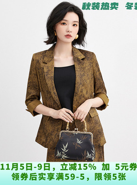 LH0K0004复古优雅一粒扣上衣翻边七分袖外套女8.12秋