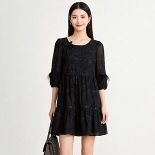 HH0A0010蕾丝拼接裙子连衣裙专柜折扣女装6.10夏