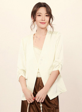 LH0K0011气质通勤高级感上衣一粒扣外套女1.16春