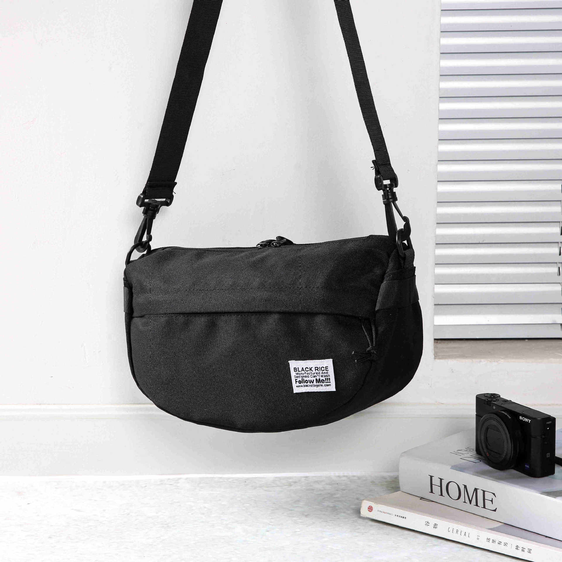 FASHIONABLE TRENDY MENS CONTRASTING CYCLING BACK SHOULDER BAG COUPLE STREET SHOULDER BAG NEW SHOULDER BAG CASUAL YOUTH