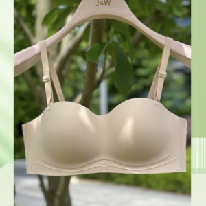 收副乳无痕防下垂文胸罩简夏显大