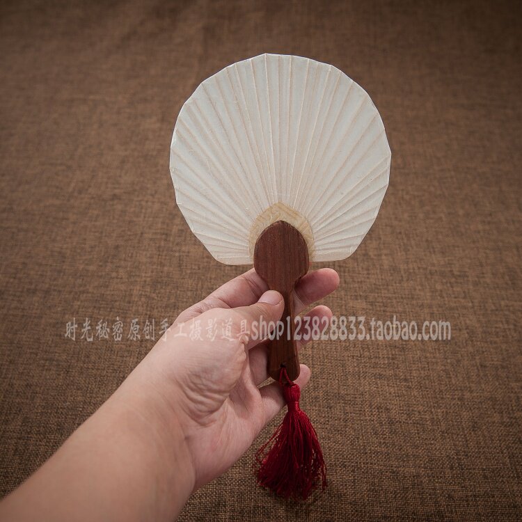 중국 스타일 복고풍 쌀 종이 공예 팬 사진 소품 술 작은 공 팬 세심한 그림 스타일 장식 소품