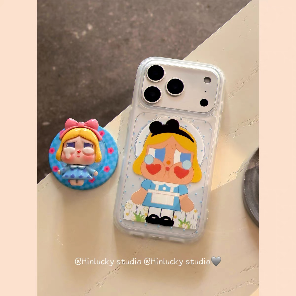 可爱卡通爱丽丝哭娃磁吸支架适用iPhone17promax苹果1413手机壳15pro防摔1211女16promax磨砂xsxr硬壳78plus