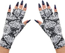 ManiGlovz The ORIGINAL Anti UV Gloves for Gel Manicures  Dri