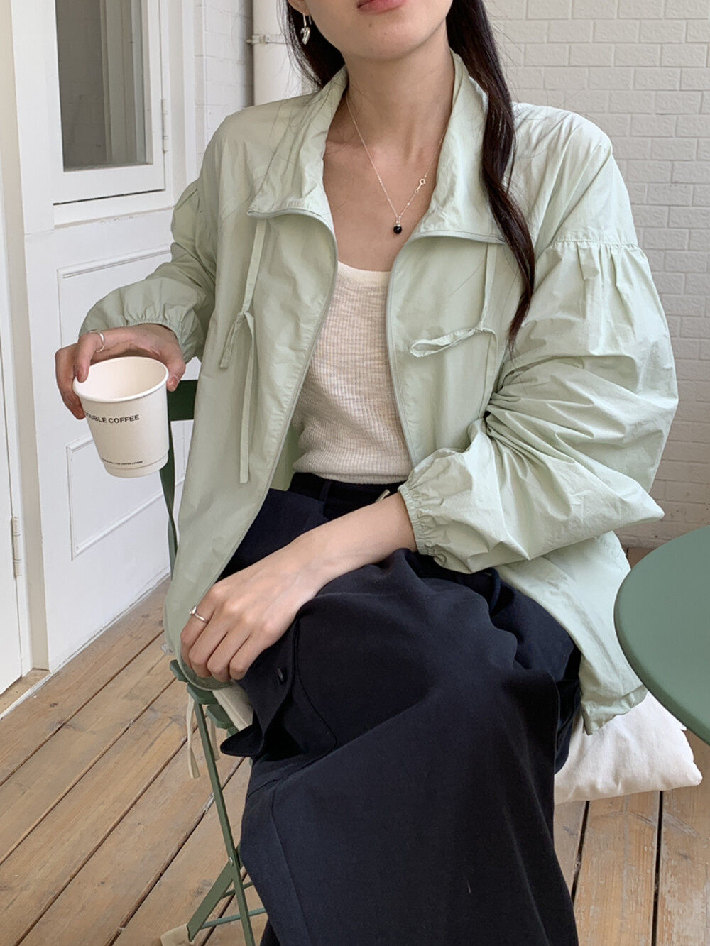 韩系显白海盐绿减龄设计感抽绳收腰卫衣中长款宽松外套女2026春款