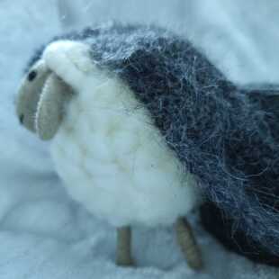 仙草长毛羊驼绒万支幼马海毛进口安哥拉手编山羊绒柔软毛线