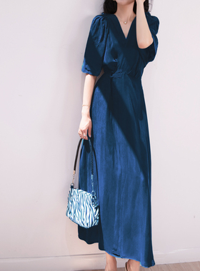 之和新中式盘扣蓝色铜氨丝长裙连衣裙女夏 淑女气质五分袖A字长裙