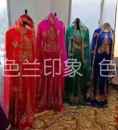 马来服婚纱价格 马来服婚纱图片 星期三