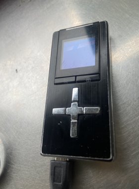 中古回流二手东芝TOSHIBA MEU102 MP3播放器，2GB内存，金属机身