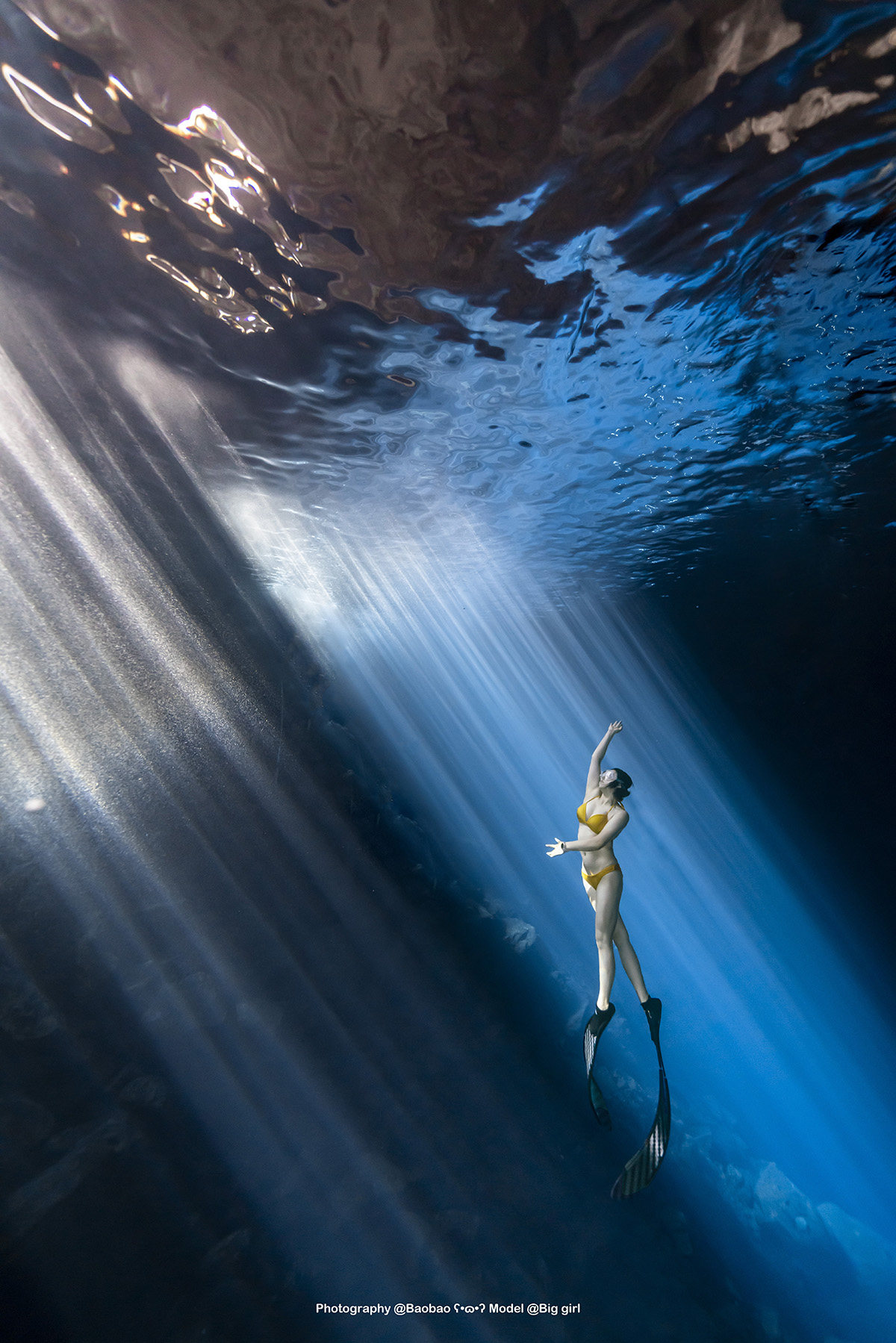 南宁白龙洞自由潜水下摄影视频剪辑精修秘密花园恶魔之眼美人鱼