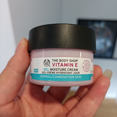 The Body Shop/Vitamin E Gel Moisture Cream维他命E面部凝胶