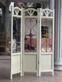 外贸出口欧洲乡村风浅绿色实木复古铁艺雕花镜面三折叠屏风隔断