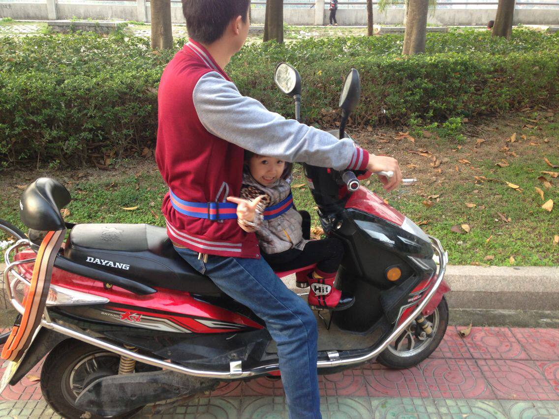 siège enfants pour vélo - Ref 2429484 Image 3