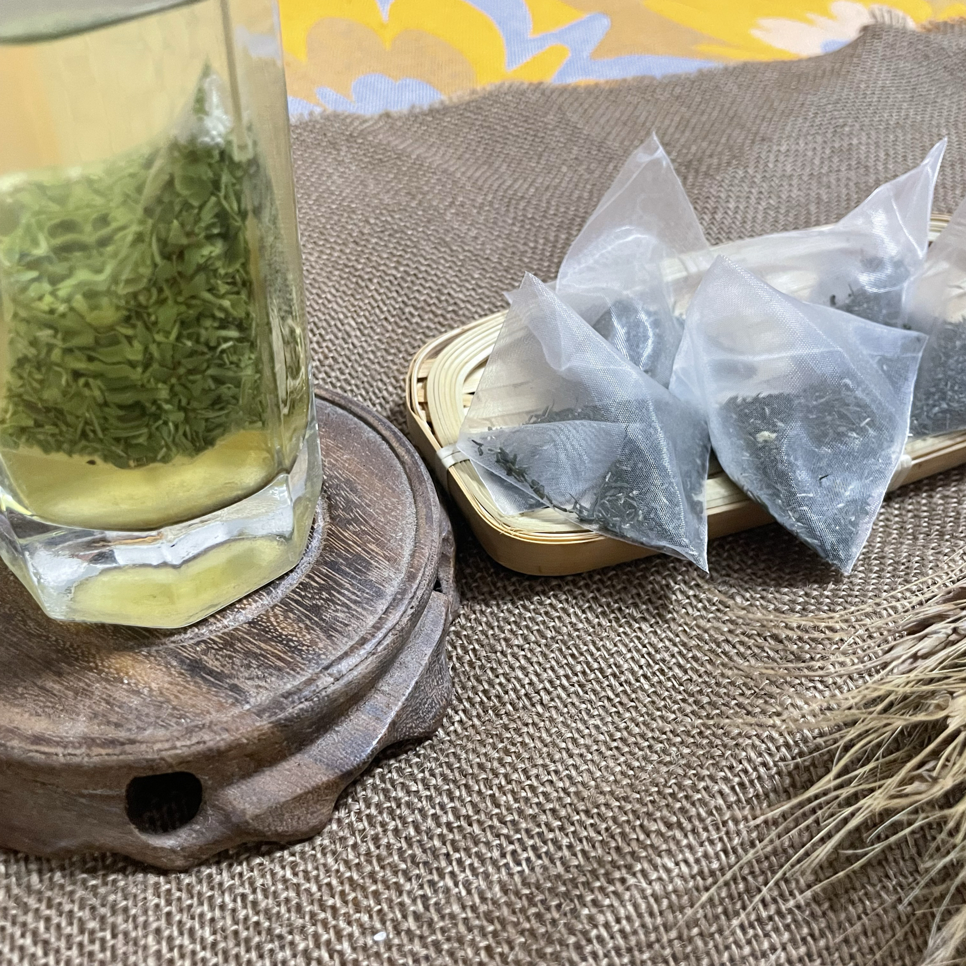 2025新茶特级信阳毛尖浓香型绿茶春茶明前嫩芽高碎散装店主实拍图