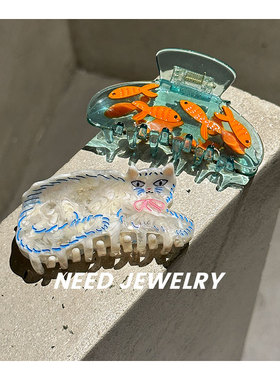 NEED韩系新款ins小众设计抓夹镶钻蓝色金鱼缸鲨鱼夹醋酸猫猫发饰