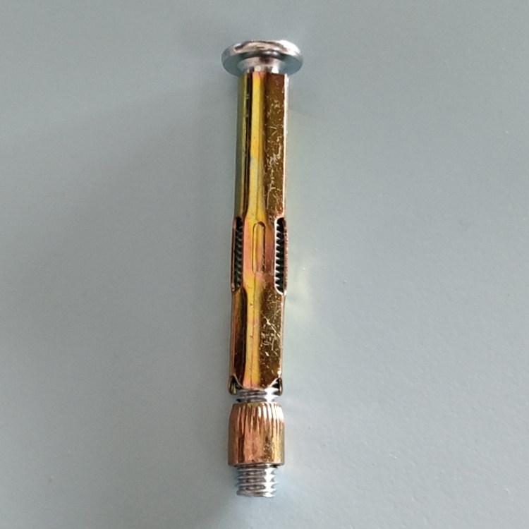 攀爬墙配件膨胀螺丝实体承重墙内置螺栓体育攀岩板玩具安装膨胀管