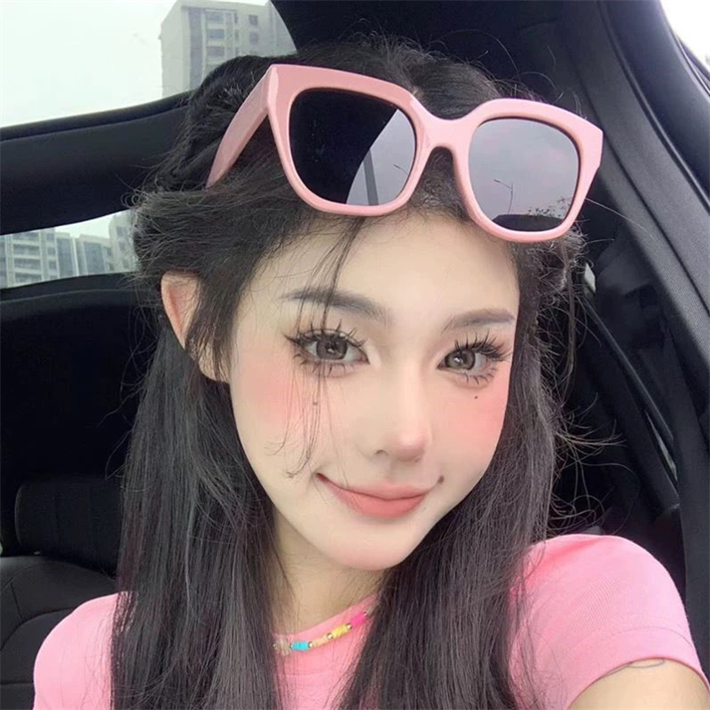 粉色型复古大框显瘦太阳眼镜