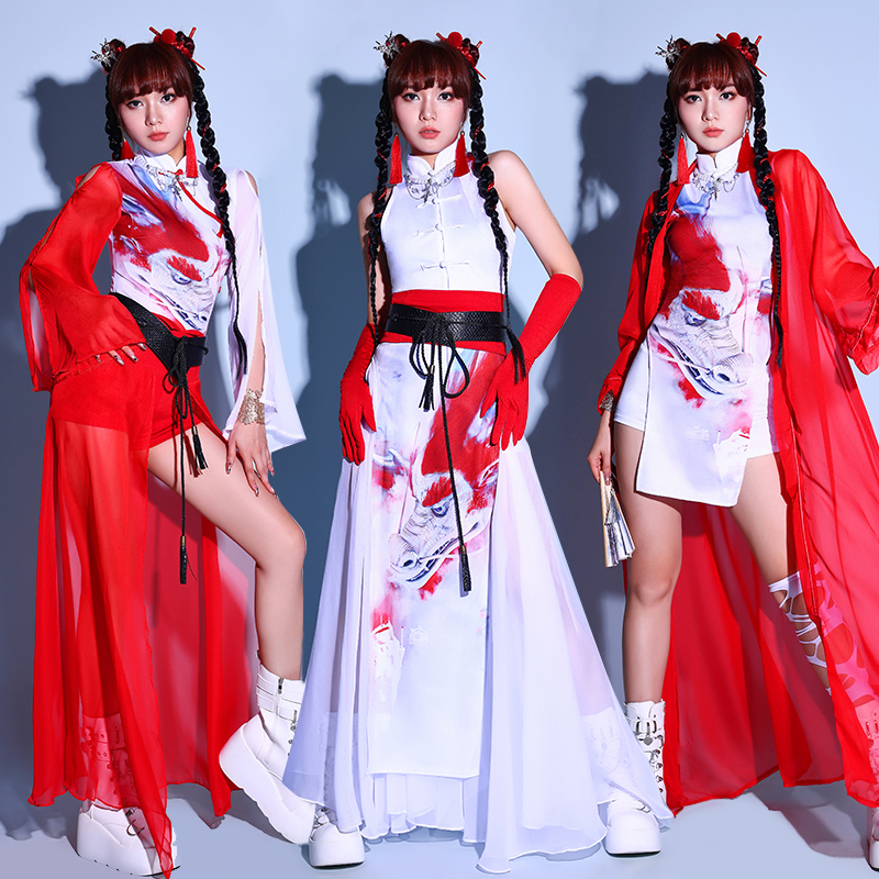 中国风演出服女套装国潮白色kpop女团打歌服新款打鼓服爵士舞蹈服