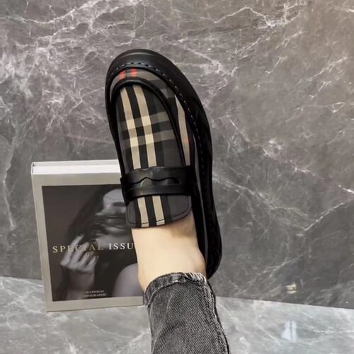 休闲时尚百搭实惠透气