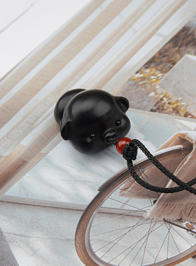 隐山檀木小猪猪吊坠手工情侣礼物